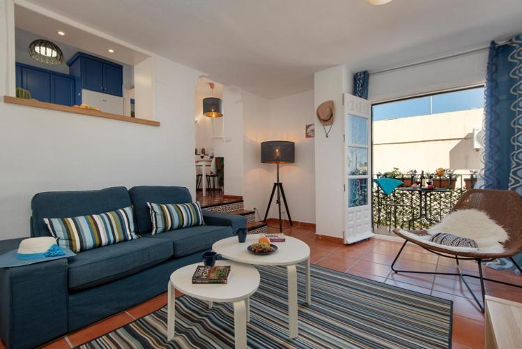 Beautiful Spanish Apartment In ตอร์เรโมลิโนส ภายนอก รูปภาพ