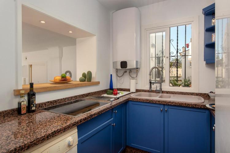 Beautiful Spanish Apartment In ตอร์เรโมลิโนส ภายนอก รูปภาพ