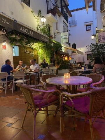 Beautiful Spanish Apartment In ตอร์เรโมลิโนส ภายนอก รูปภาพ